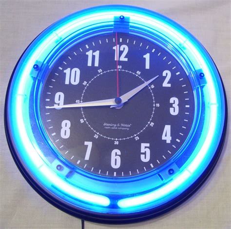 unique fun wall clocks.